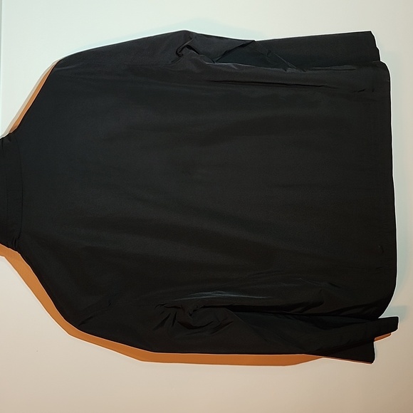 Tumi T-Tech Men's Black Jacket - Picture 5 of 10